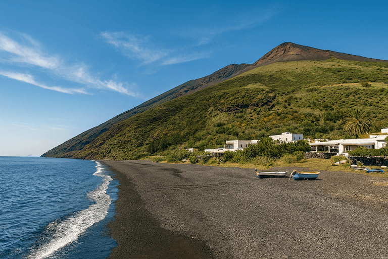 Stromboli beach by day